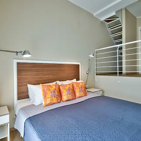 Summer Residence *